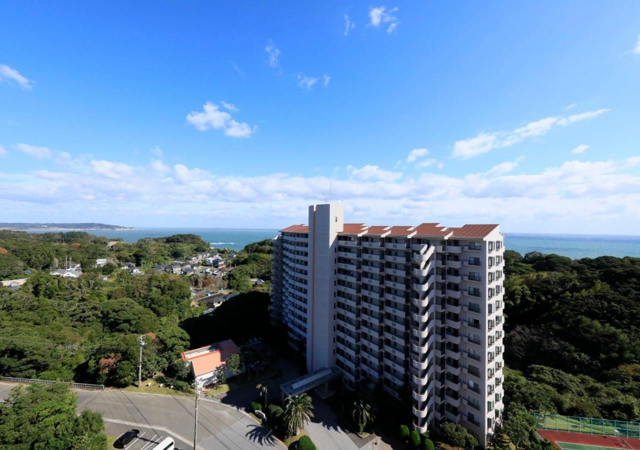 Katsuura Hilltop Hotel & Residence ภายนอก รูปภาพ