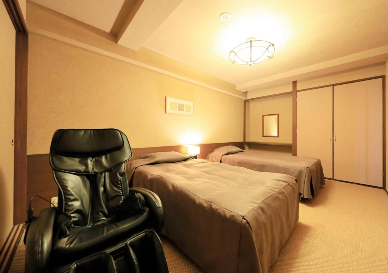 Katsuura Hilltop Hotel & Residence ภายนอก รูปภาพ